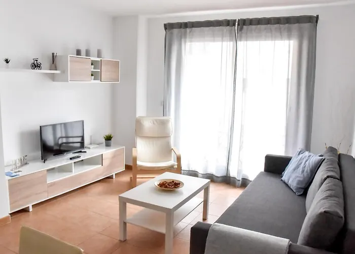 Amplio Con Parking, Club Y Piscina Junto A Sevilla