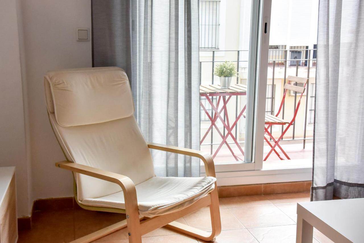 Amplio Con Parking, Club Y Piscina Junto A Sevilla