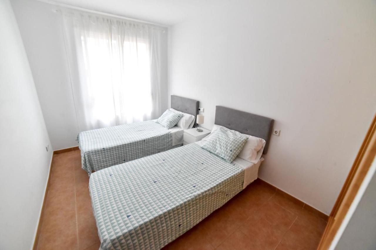 Apartment Amplio Con Parking, Club Y Piscina Junto A Sevilla La Algaba
